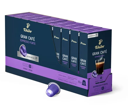 Un paquet de 100 capsules Gran Café Espresso Forte de Tchibo. Les capsules sont violettes et argentées.