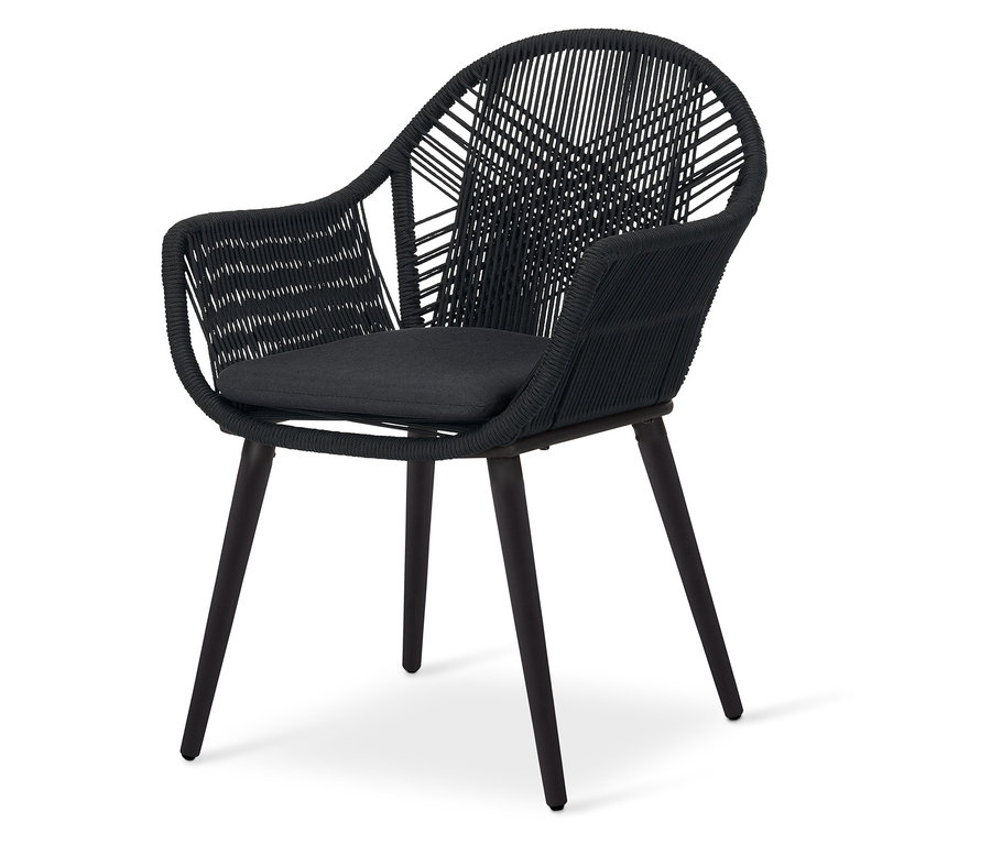 Chaise de jardin noire avec tressage croisé en textile et pieds en bois foncé.