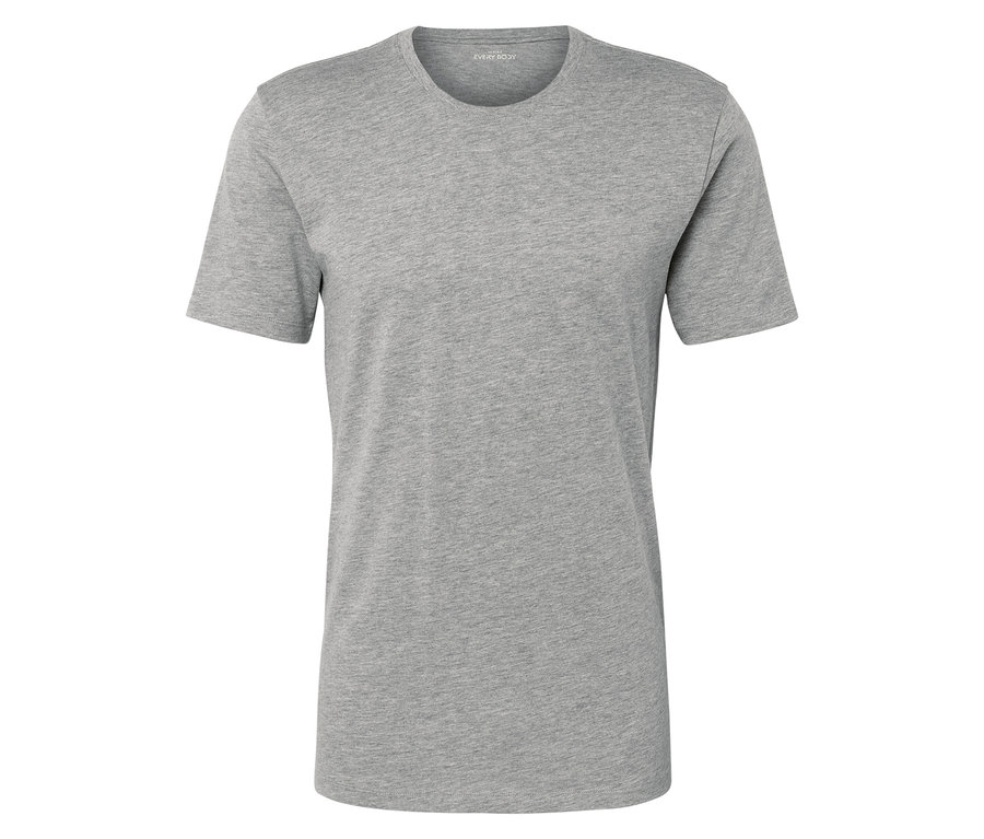 T-shirt gris à manches courtes.