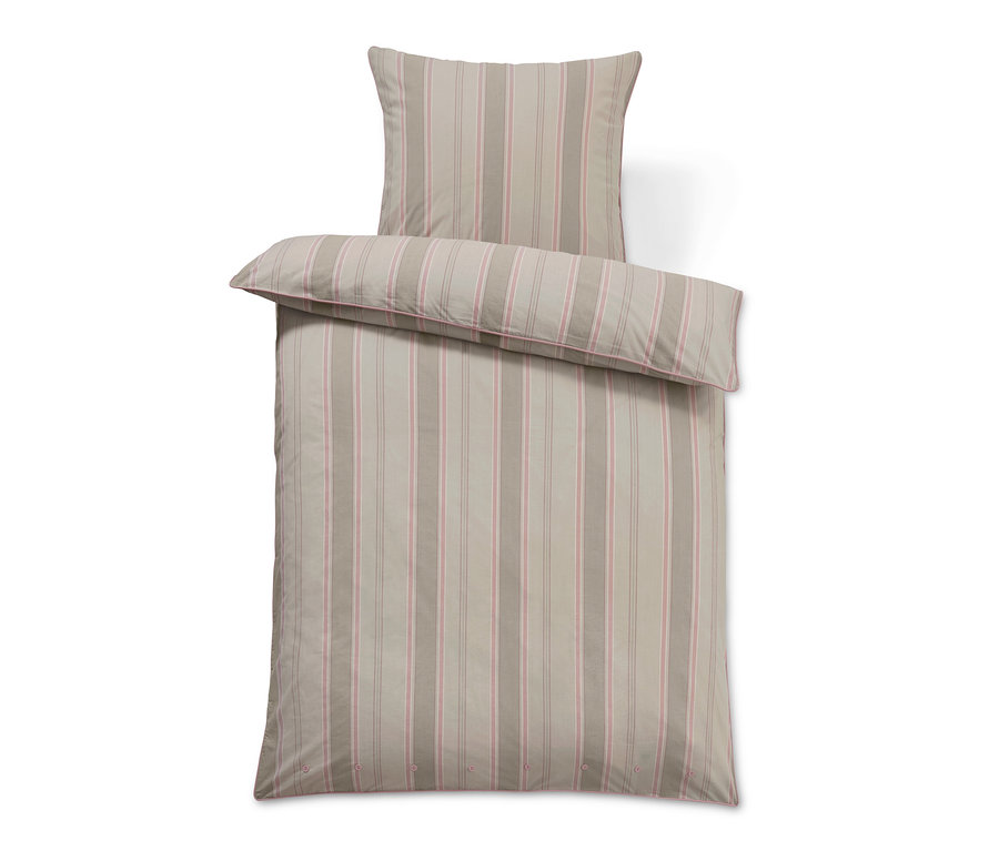 Vue de dessus d'une parure de lit en coton de qualité supérieure avec des rayures beiges et roses. L'ensemble comprend une taie d'oreiller et une housse de couette.