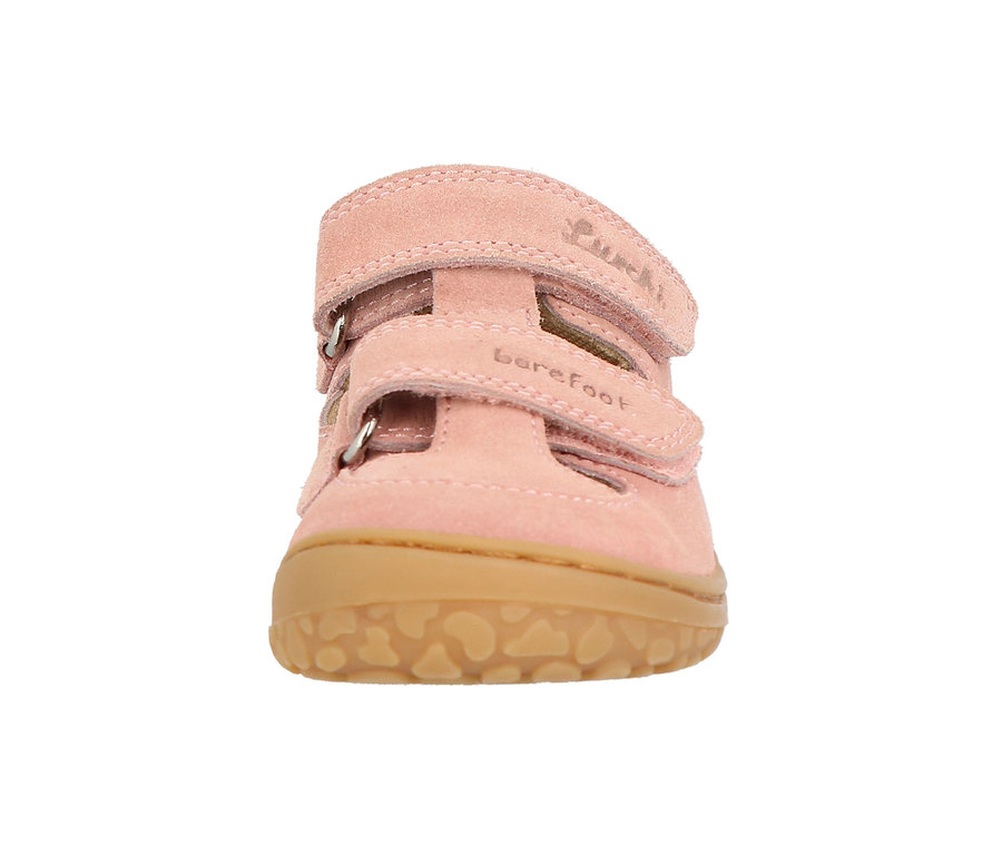 Gros plan sur une sandale rose Lurchi « Barefoot ».