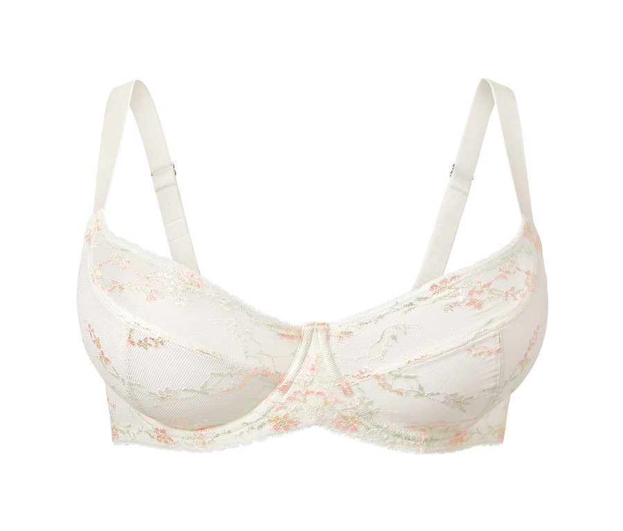 Soutien-gorge à armatures crème avec de la dentelle.