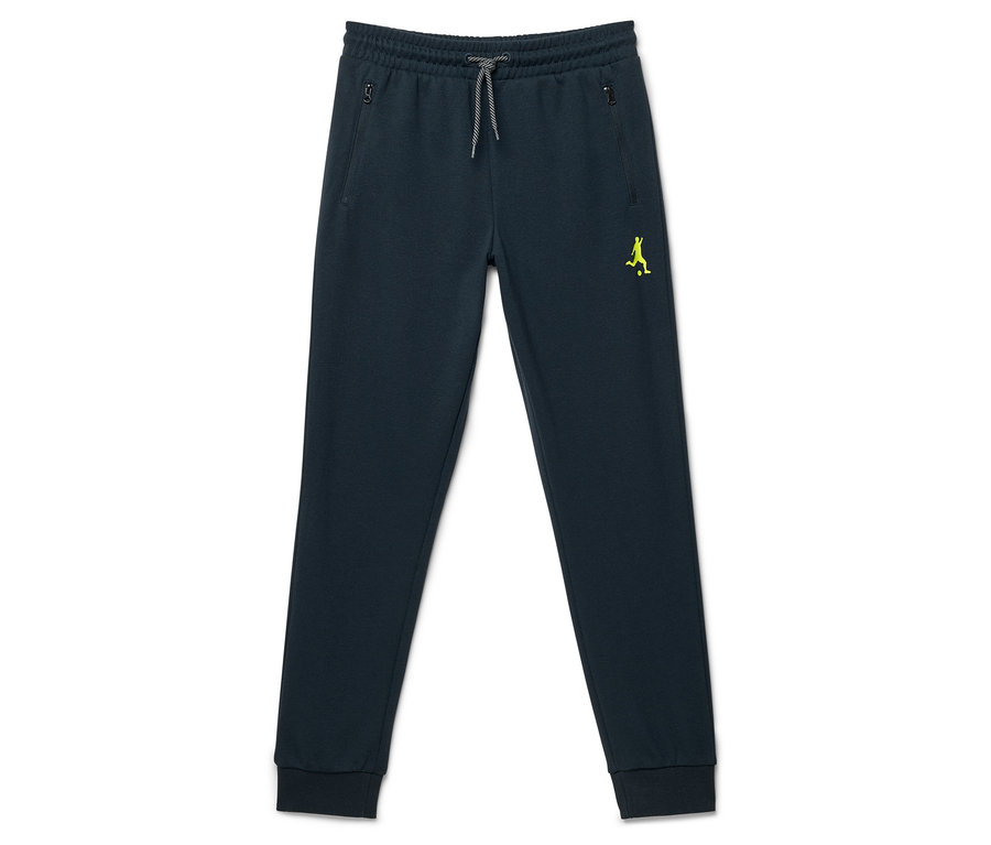 Pantalon en sweat pour enfant bleu foncé avec taille élastique, cordon de serrage gris, deux poches zippées et un logo jaune fluo sur la cuisse gauche.