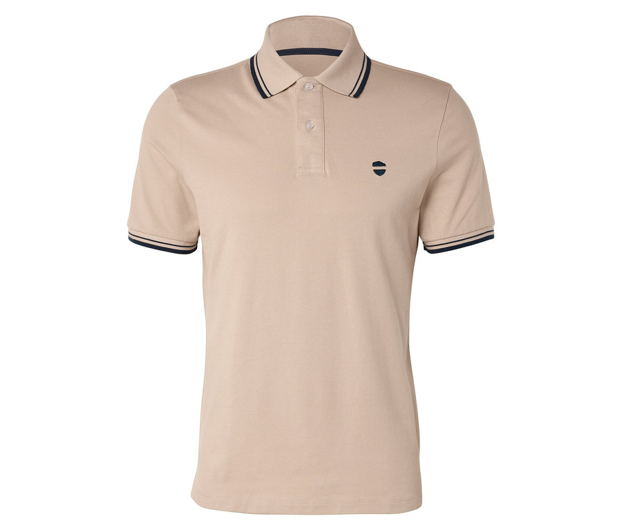 Polo beige à manches courtes avec des rayures bleu foncé au col et aux manches.