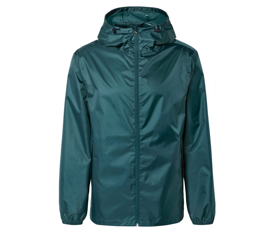 Une veste de pluie vert foncé à capuche est visible sur un fond blanc.