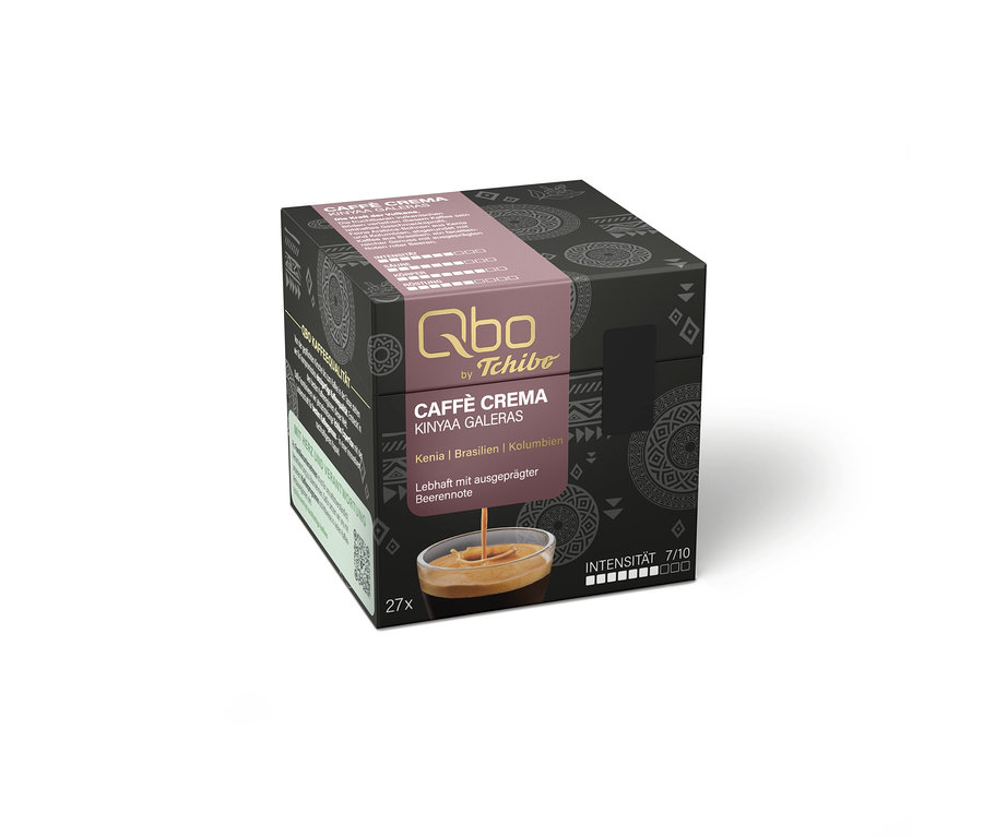 Boîte de capsules de café Qbo by Tchibo Caffè Crema Kinyaa Galeras gris foncé à motifs, montrant du café versé, origine Kenya, Brésil, Colombie, 27 capsules, intensité 7/10.