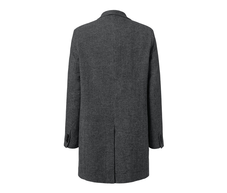 Vue arrière d'un manteau court.