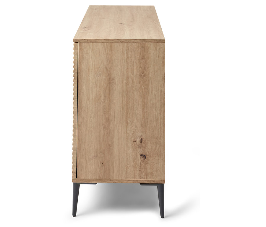 Vue latérale d'un meuble en bois avec une texture de bois et des pieds noirs.
