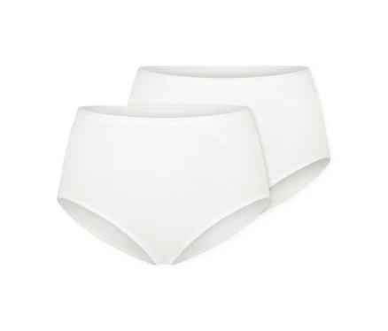 Deux culottes blanches taille haute, l'une légèrement derrière l'autre, sur fond blanc.