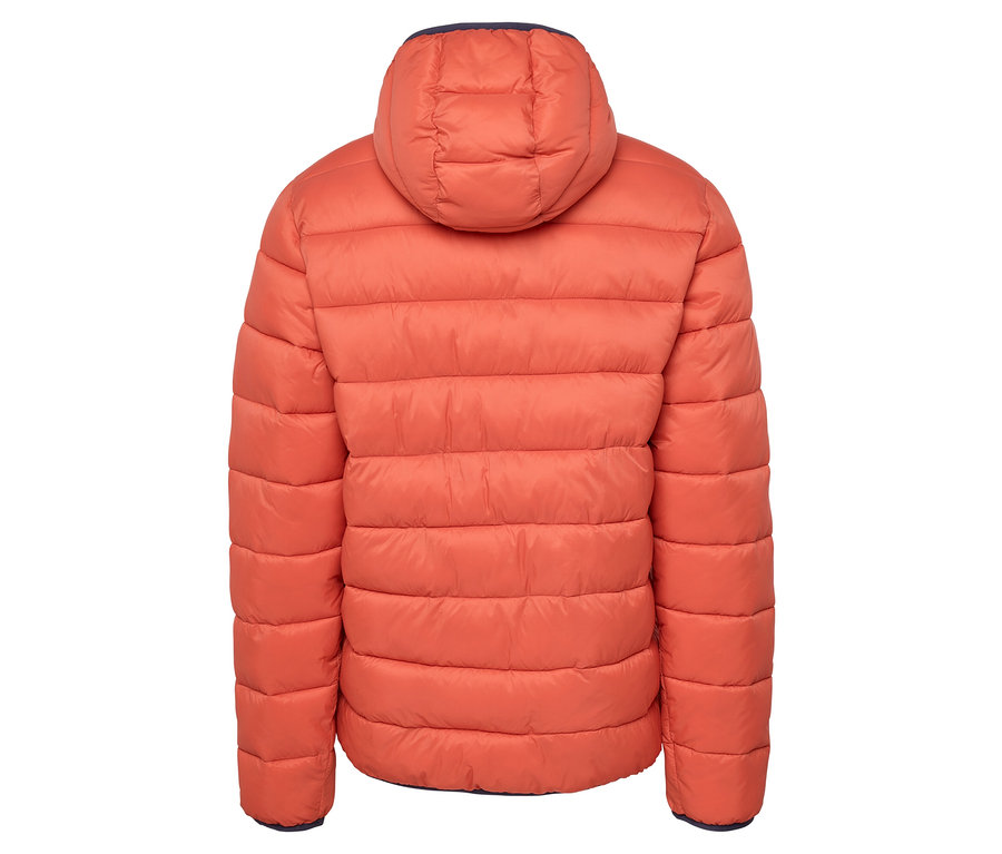 Vue arrière d'une veste matelassée orange avec capuche sur fond blanc.