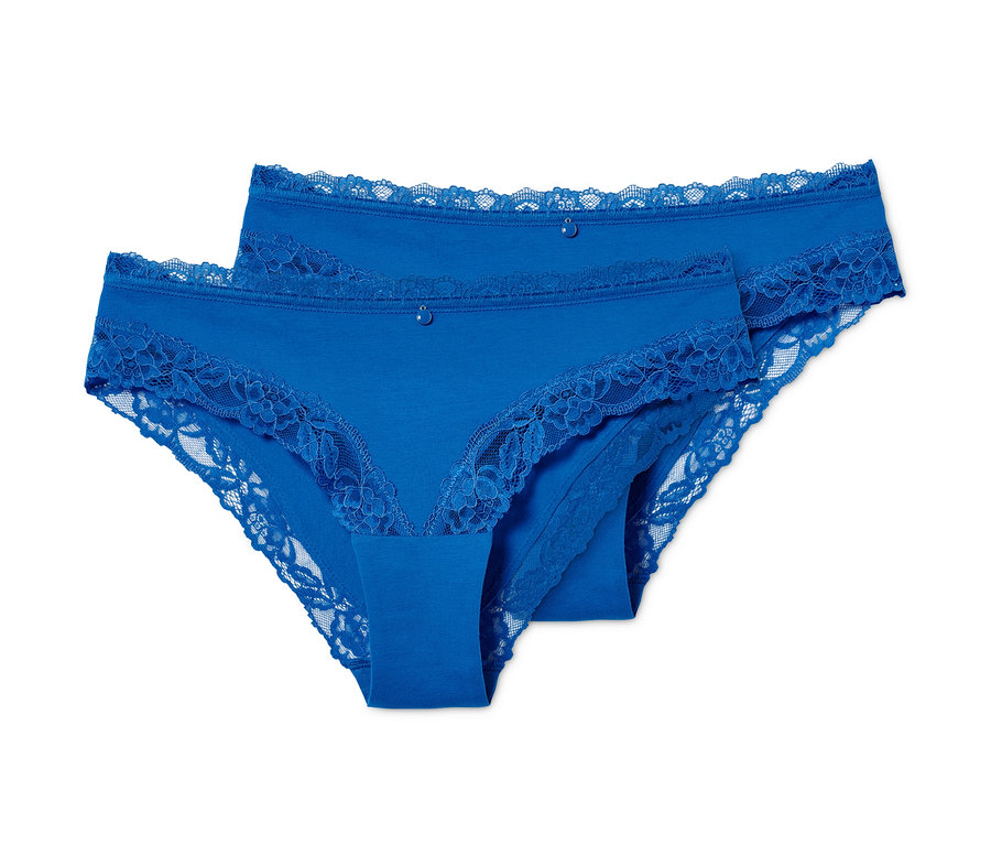Deux slips brésiliens bleus avec de la dentelle.