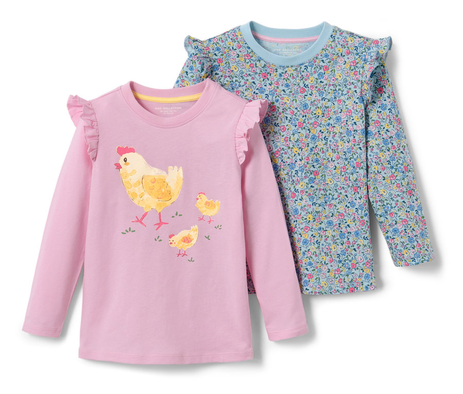 Deux T-shirts à manches longues pour enfant, un rose avec un motif de poule et de poussins, l'autre bleu clair avec un motif floral.