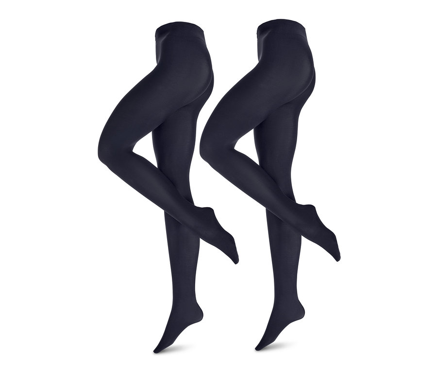 Deux jambes portant des collants fins bleu foncé, 80 DEN.