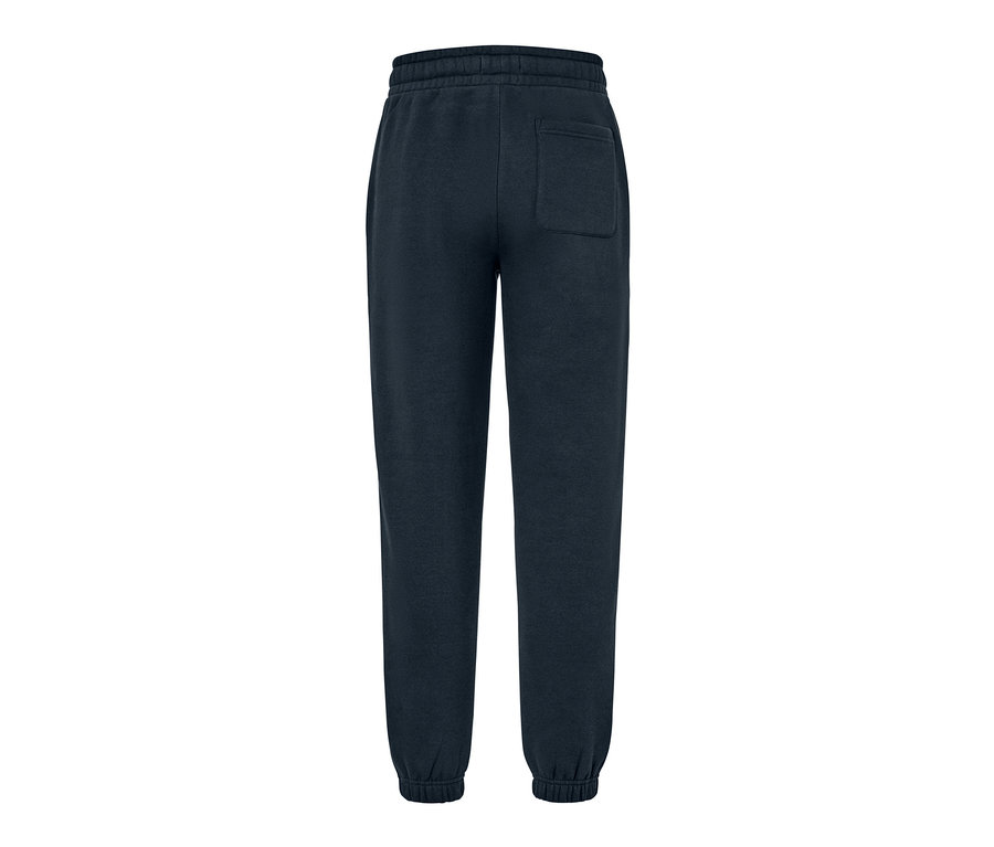 Un pantalon de survêtement bleu marine avec une poche arrière.