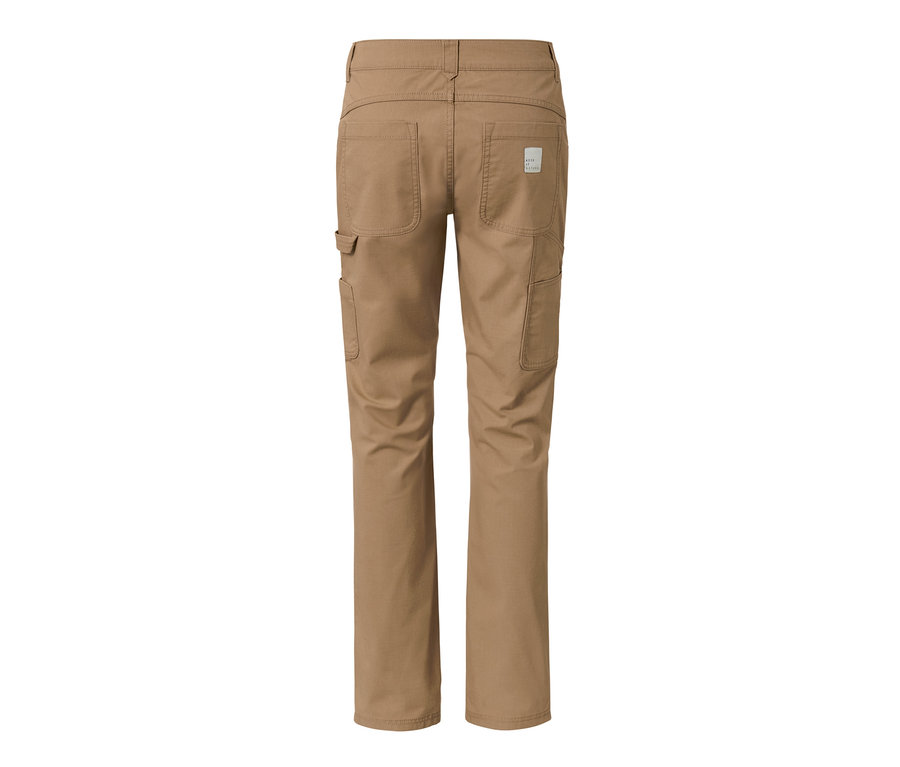 Gros plan d'un pantalon d'extérieur « Workwear ».