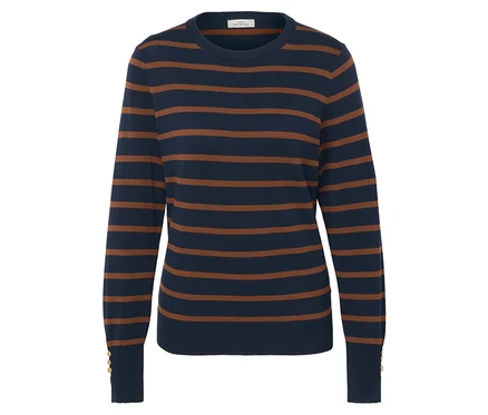 Pull bleu marine avec des rayures marron.