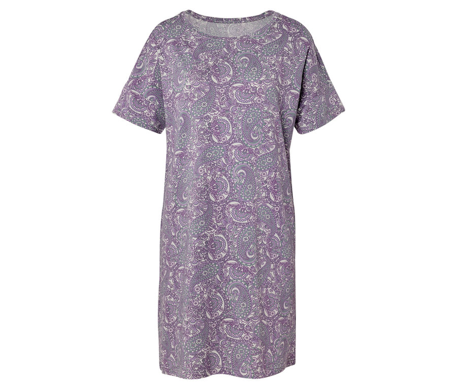 Robe à motifs violet et blanc arrivant aux genoux avec des manches courtes sur fond blanc.