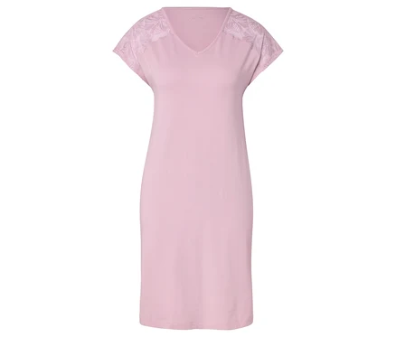 Chemise de nuit rose à col en V et manches en dentelle.