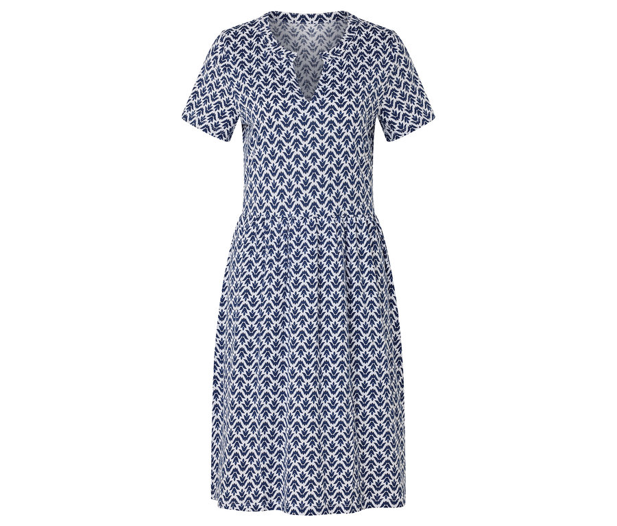 Une robe bleu et blanc avec un col en V et des manches courtes.