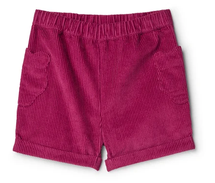 Short en velours fuchsia pour enfant avec taille élastique, deux poches et revers.