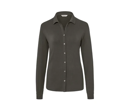 Blouse avec patte de boutonnage.