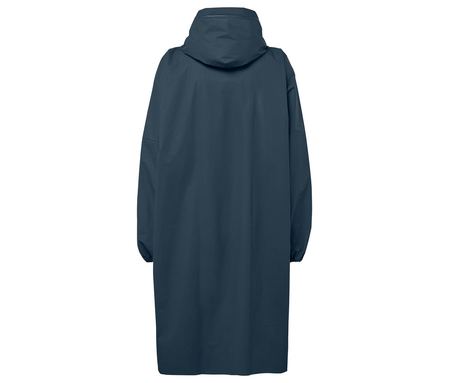 Vue arrière d'un long manteau de pluie bleu marine avec capuche.