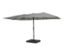 Un double parasol Leco gris clair repose sur une base noire.