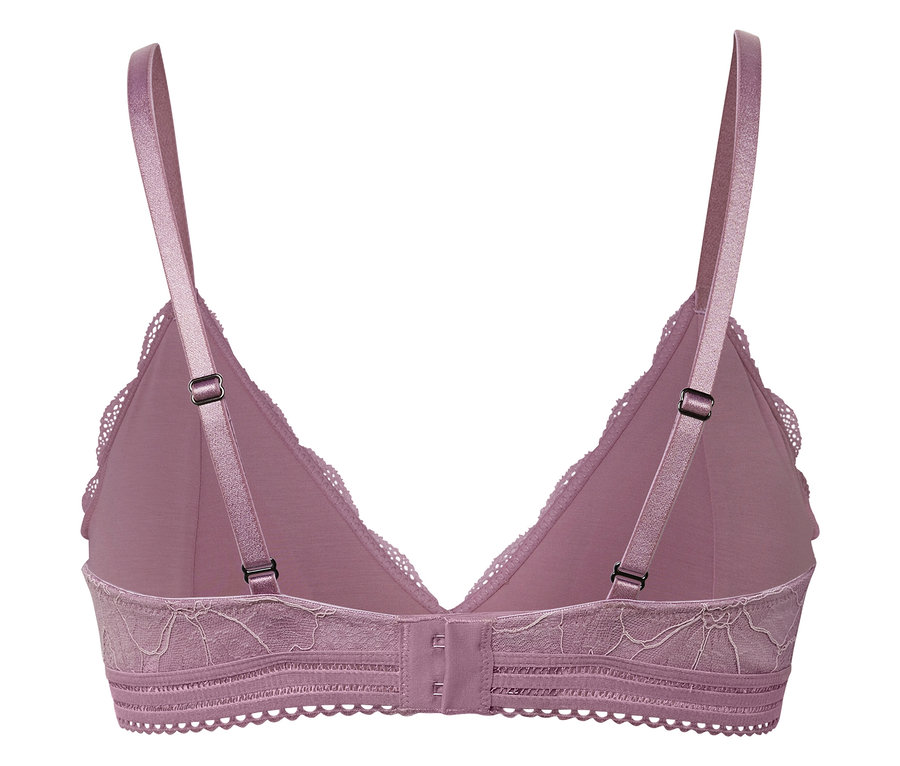 Détail d'un soutien-gorge en dentelle violet vu de dos.