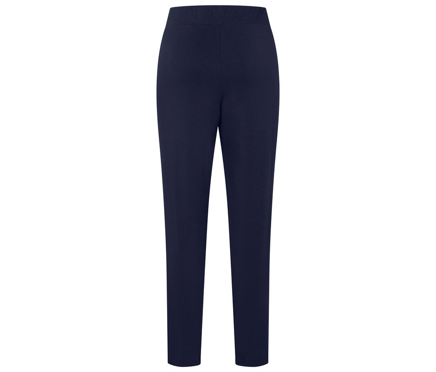 Pantalon long bleu marine.