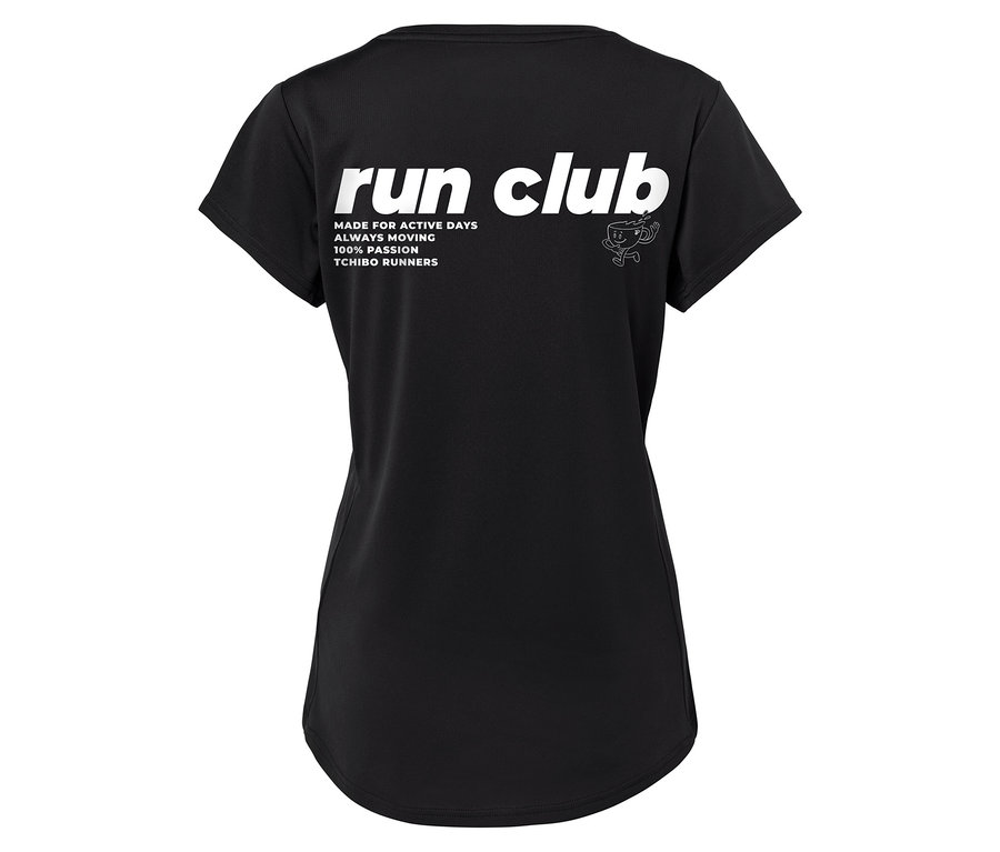 T-shirt noir avec inscription blanche « run club », slogan et logo Tchibo.