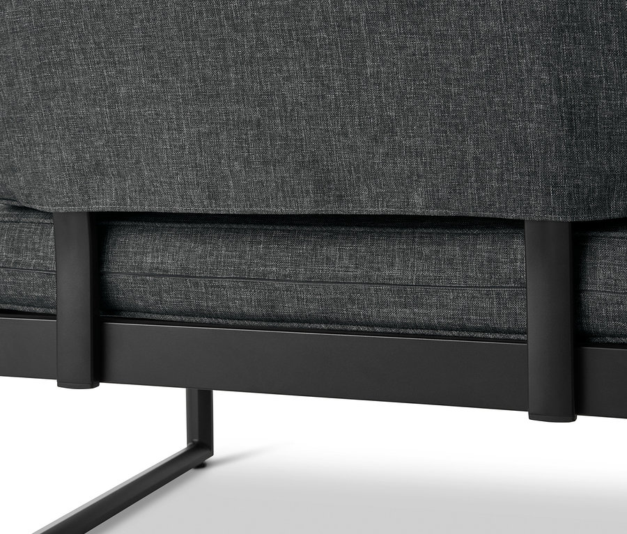 Détail d'un coin dining-lounge « Elin » avec coussins premium confortables et cadre.