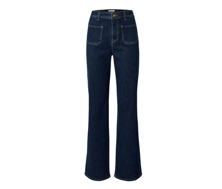 Un jean évasé bleu foncé – Fit « Cara ».
