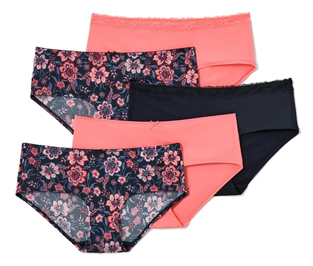 Cinq culottes bleues.