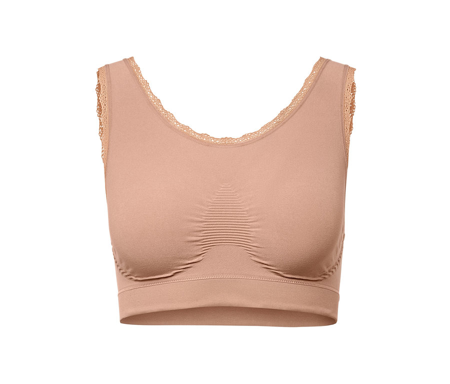 Une brassière sans coutures beige avec de la dentelle.