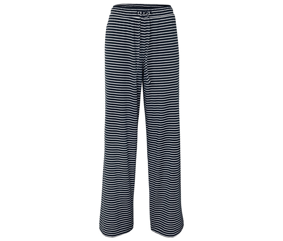 Un pantalon de détente à rayures.