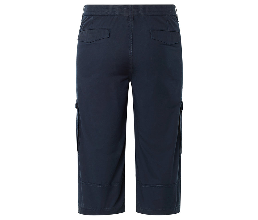 Pantalon capri bleu marine avec poches à l'arrière et sur les côtés.