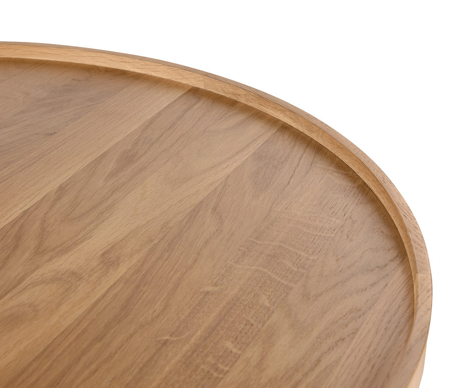 Vue détaillée d'une table basse ronde.