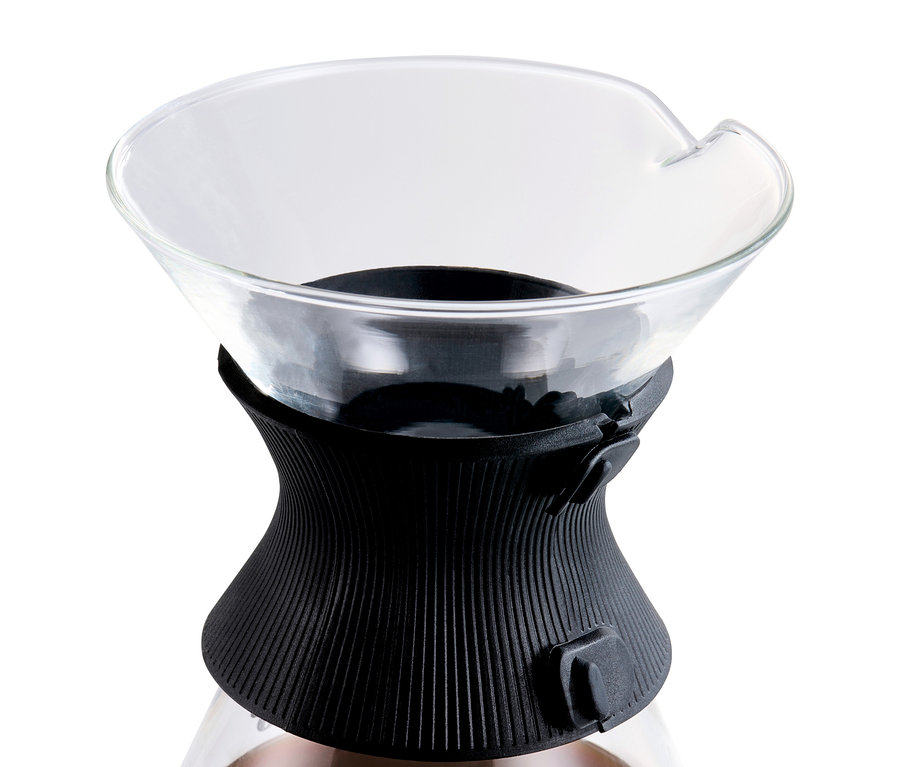 Détail d'une carafe en verre BEEM Pour Over, 0,75 l avec un support en plastique noir.