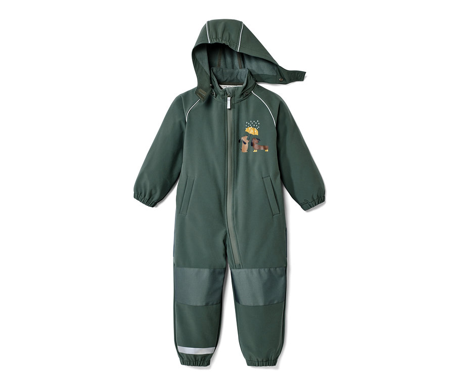 Combinaison en softshell verte pour enfant avec capuche et motif de chien sous un parapluie.