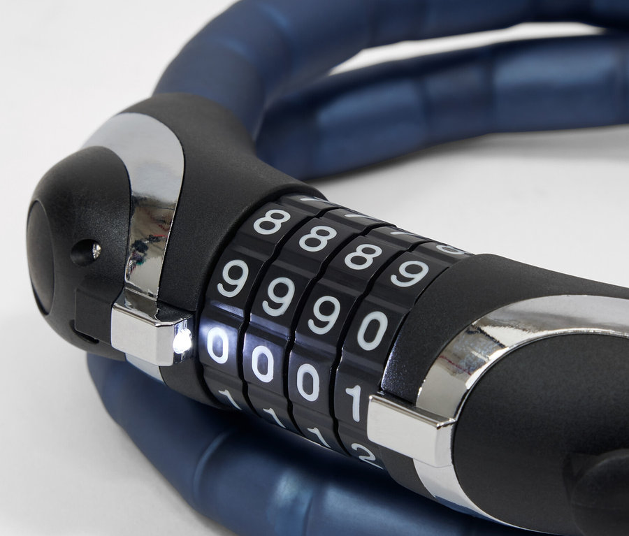 Câble antivol blindé bleu à LED avec la combinaison « 0000 ».