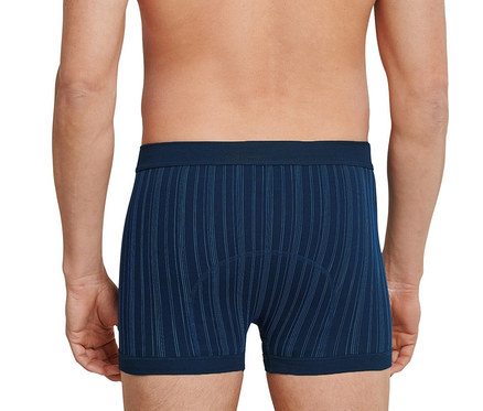 Un homme vu de dos porte 2 Shorts SCHIESSER en maille côtelée fine, bleu.