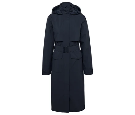 Manteau bleu marine avec capuche et ceinture.