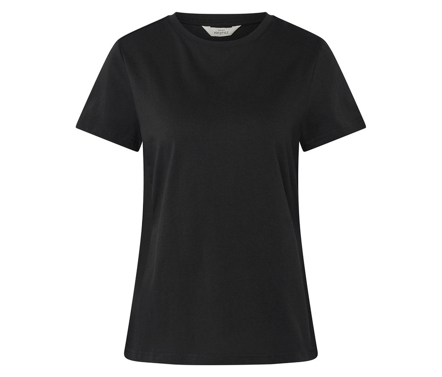 T-shirt noir à manches courtes.