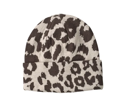 Bonnet en tricot Street One à motif léopard beige et marron foncé.