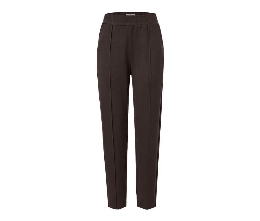 Pantalon de jogging marron foncé avec nervure sur fond blanc.