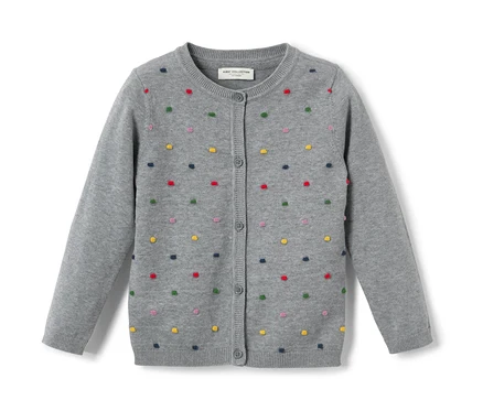 Jaquette en maille grise pour enfant avec des points colorés.