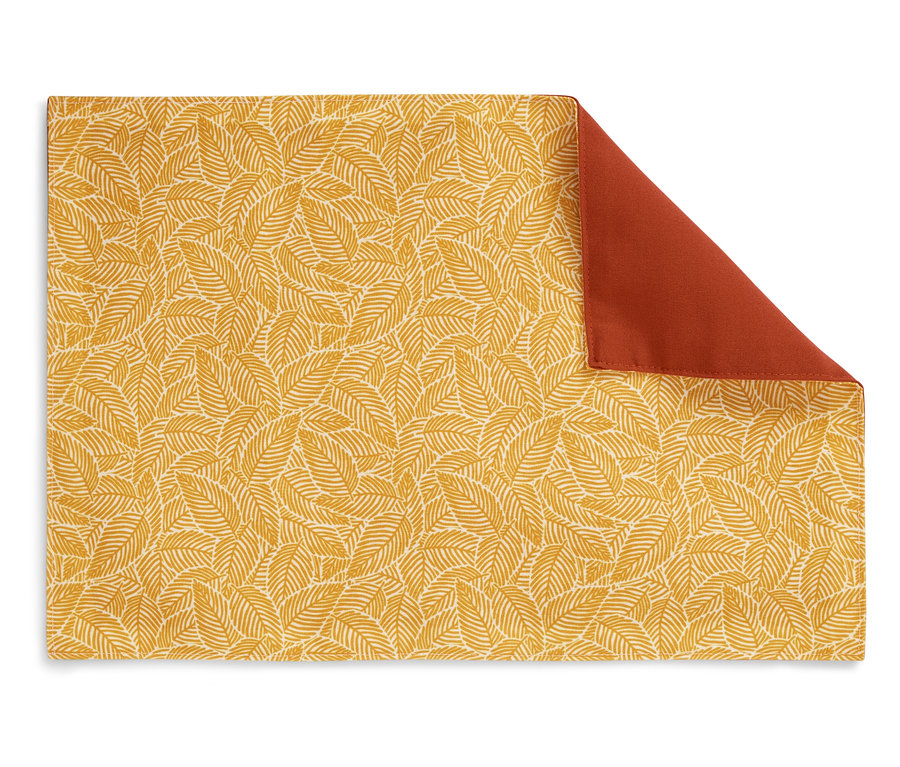 Napperon rectangulaire avec motif de feuilles dorées et envers marron.