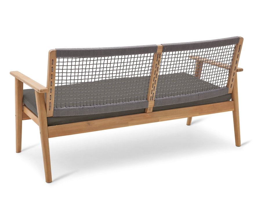 Vue arrière d'un banc de jardin en bois avec une assise grise et un dossier en filet de cordon.