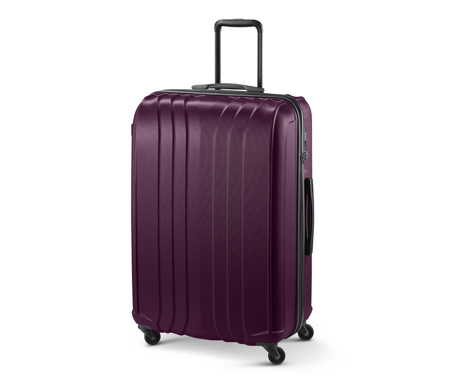 Une valise rigide de grande taille de couleur violette avec une poignée extensible.