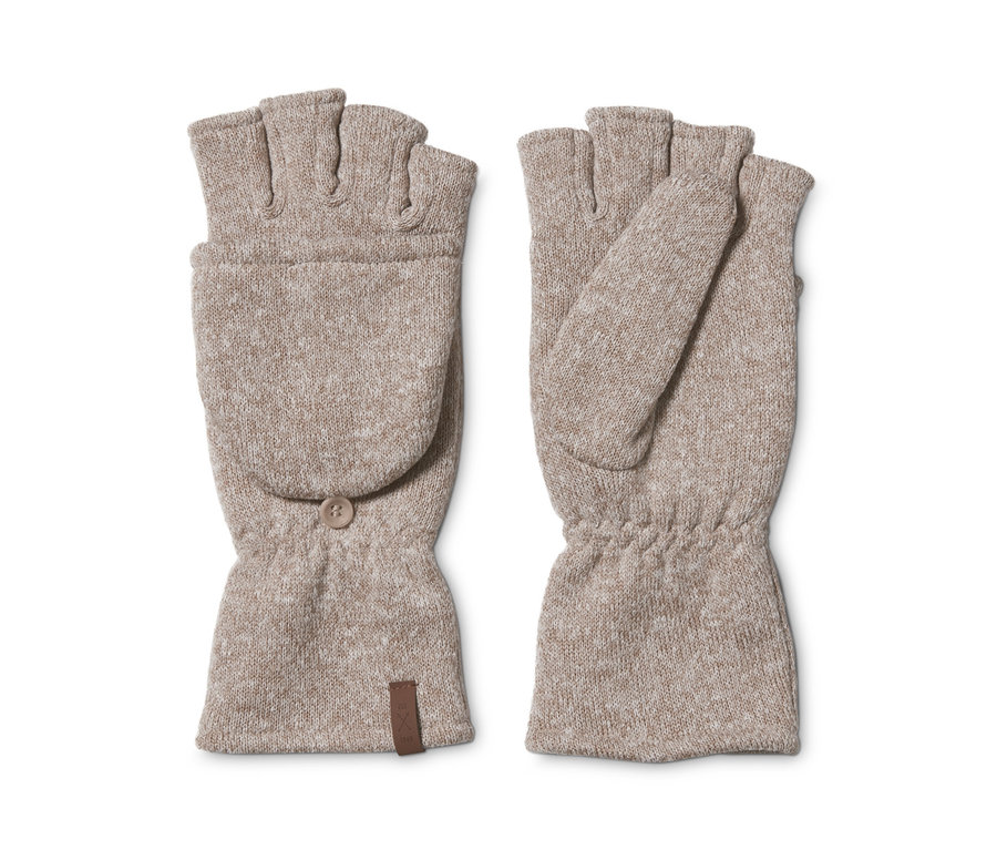 Deux moufles-mitaines en maille polaire beige sur fond blanc.